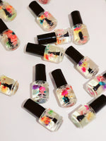 Huile pour ongles (Couvercle mauve)