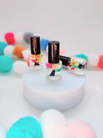 Huile pour ongles (Couvercle mauve)