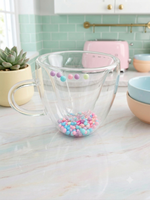 Tasse double parois avec billes colorées
