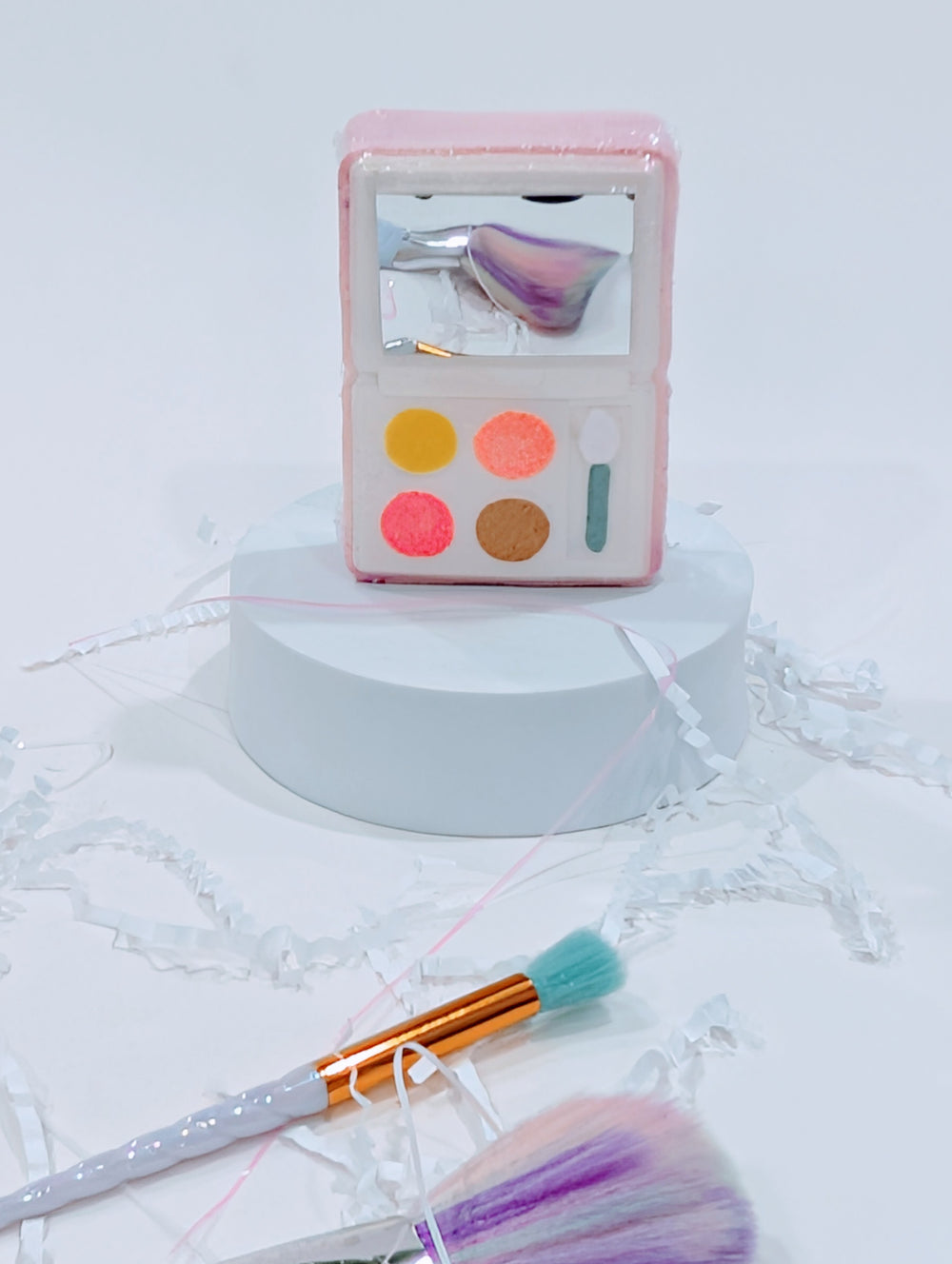 Bombe coffret à maquillage